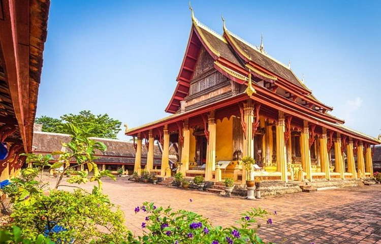 Authentic Laos Travel