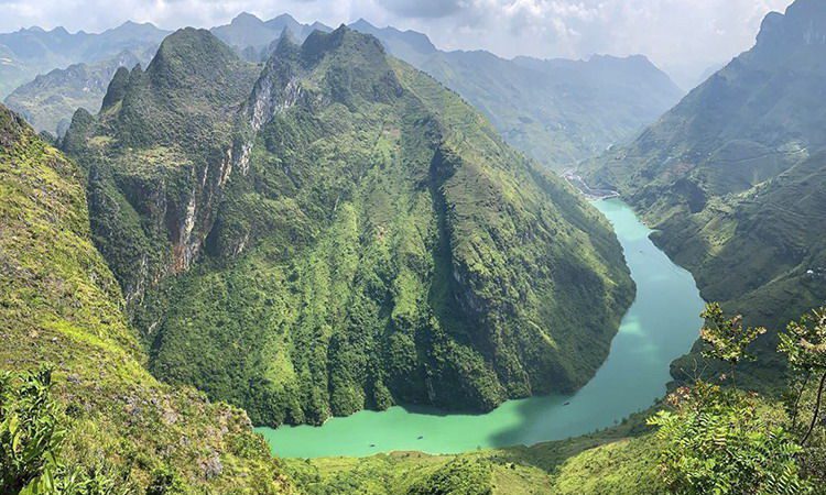 Ha Giang tour - 3 days discover rock plateau